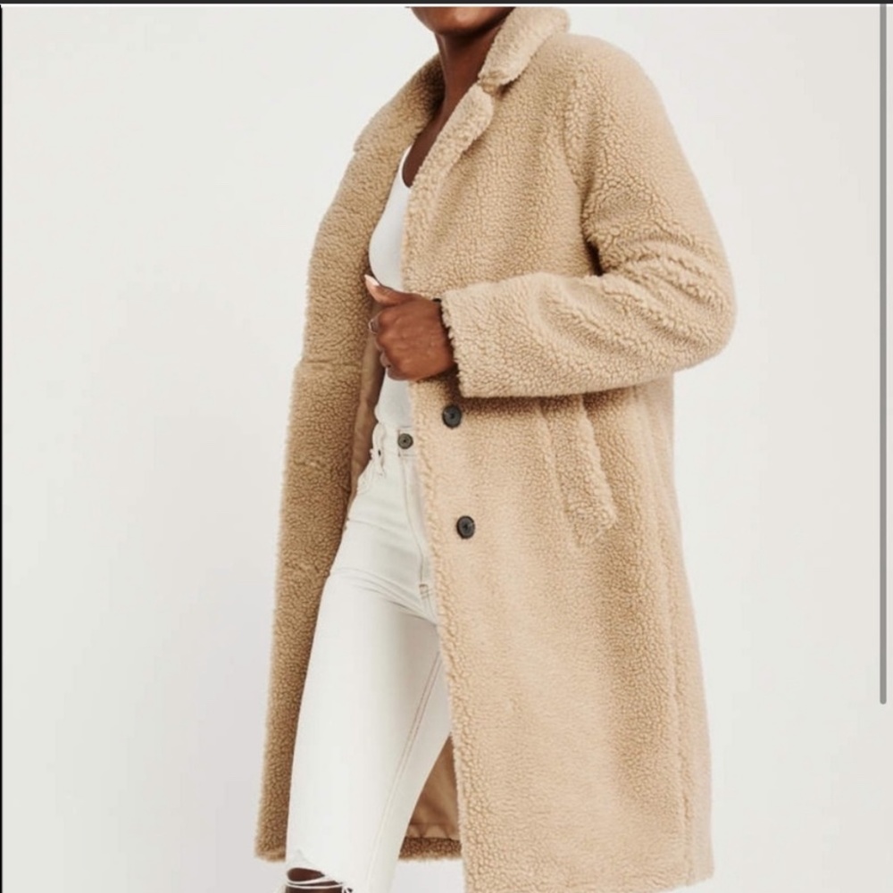 Abercrombie & Fitch Tan Sherpa Teddy Coat